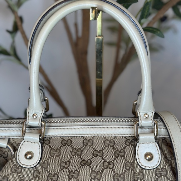 Gucci Sukey Bag - Picture 5 of 14